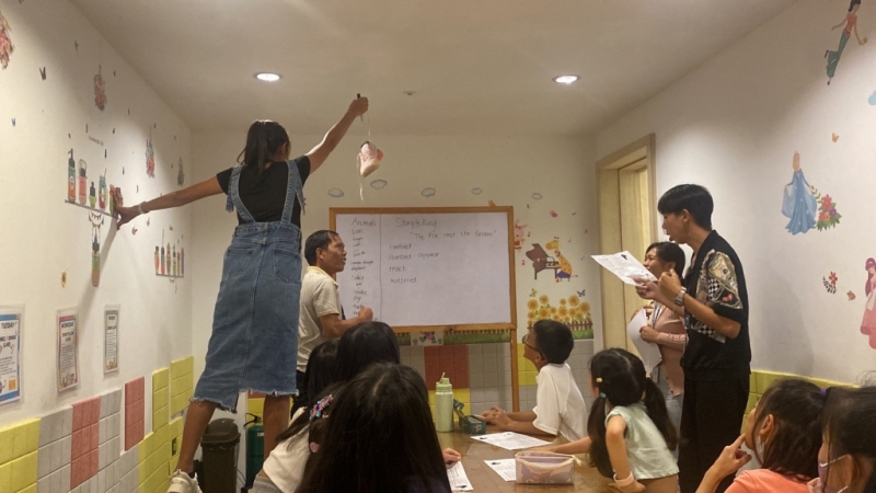 フィリピン留学 Cebu21 - SMEAG ENCANTO-class rooms&information boad-9